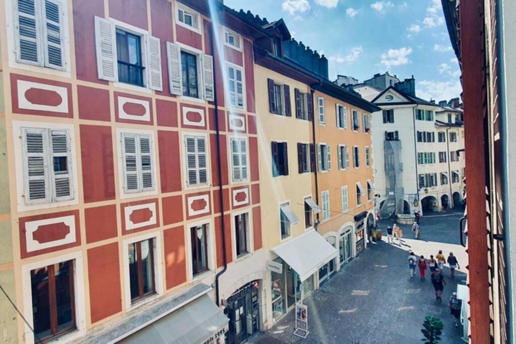Le Carnot 2 Etoiles Hypercentre Vieille Ville Annecy Exteriér fotografie